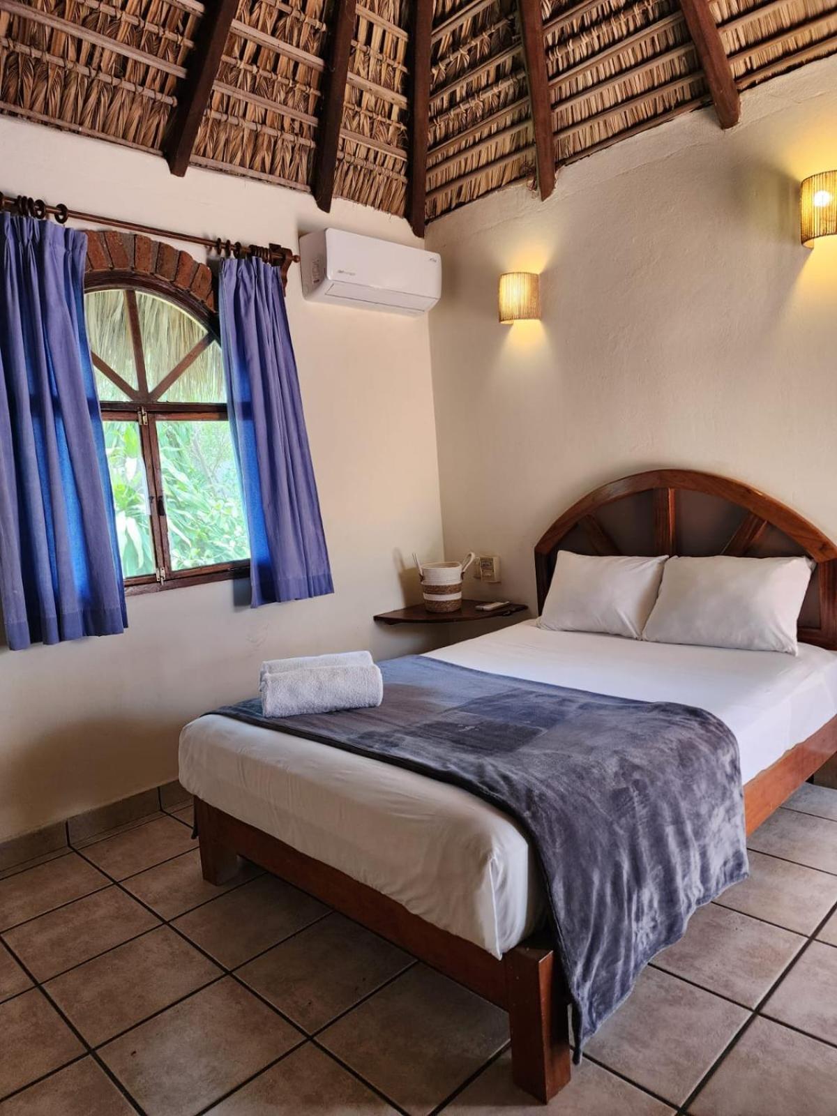 Hotel Esencia Puerto Escondido à Puerto Escondido  Extérieur photo
